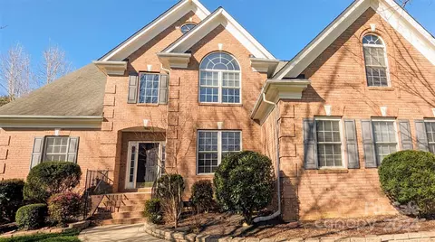 2904 Blackburn Dr, Waxhaw, NC 28173