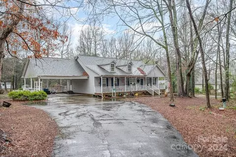 1794 Oakdale Rd, Rock Hill, SC 29730