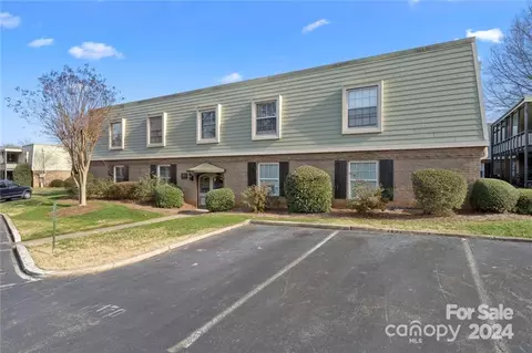 2614 Park B Rd #B, Charlotte, NC 28209