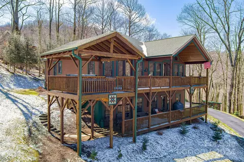 85 Bee Tree Ln, Mars Hill, NC 28754