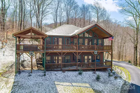 Exterior - 85 Bee Tree Ln, Mars Hill, NC 28754 photo 3 of 14