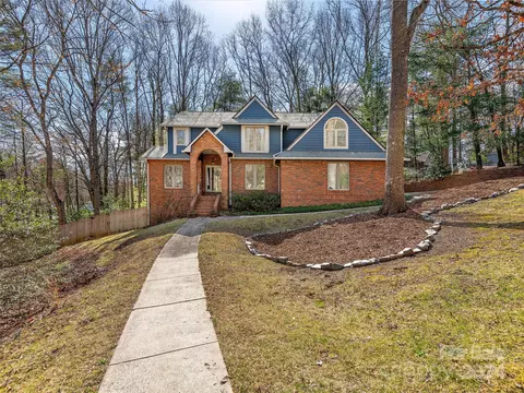 22 Spring Cove Ct, Arden, NC 28704