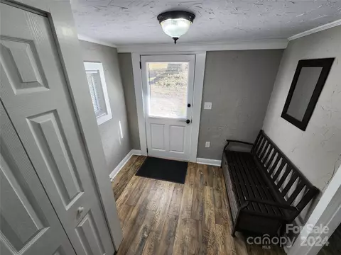 Entry Way - 4072 Bennett Rd, Morganton, NC 28655 photo 1 of 2