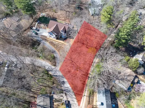 99999 Pearson 30 Dr #30, Asheville, NC 28801