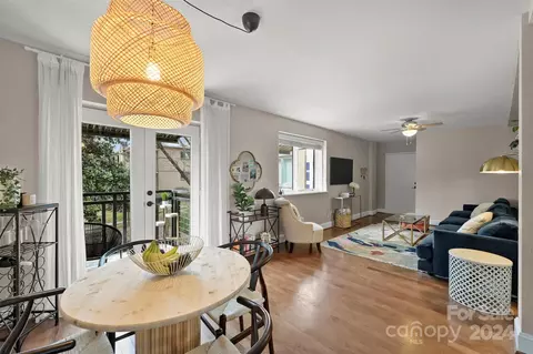 223 N Dotger E8 Ave #E8, Charlotte, NC 28207