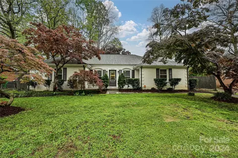 3920 Somerdale Ln, Charlotte, NC 28205