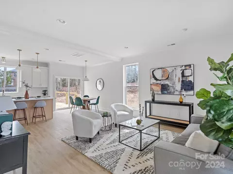 500 5th Ne Ave NE, Conover, NC 28613 photo 6