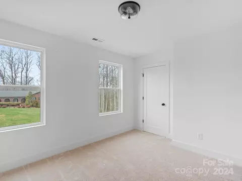 500 5th Ne Ave NE, Conover, NC 28613 photo 28