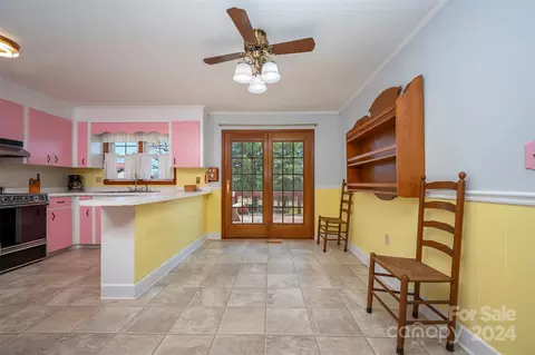 2510 Moore Rd, Mill Spring, NC 28756 photo 8