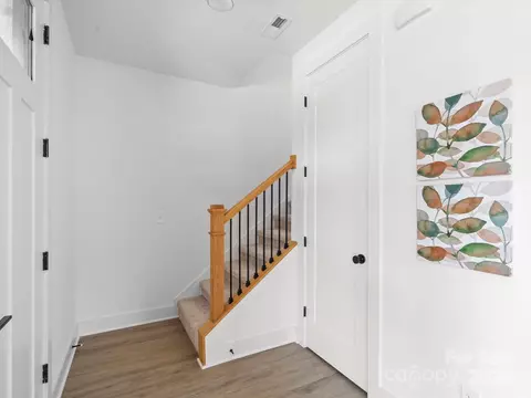 502 5th Ne Ave NE, Conover, NC 28613 photo 6