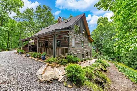 18 Great Aspen Way, Black Mountain, NC 28711