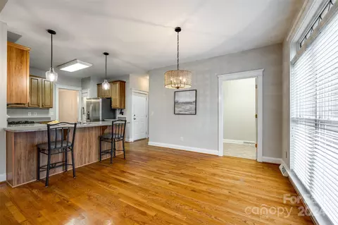 Dining - 1094 Hunters Run Dr, Tega Cay, SC 29708 photo 1 of 1