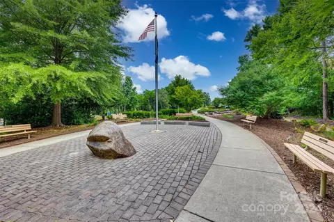 Exterior - 1094 Hunters Run Dr, Tega Cay, SC 29708 photo 11 of 14
