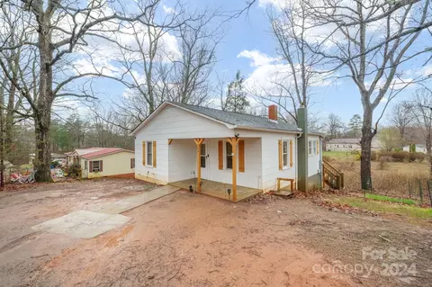 2984 High Peak Rd, Valdese, NC 28690