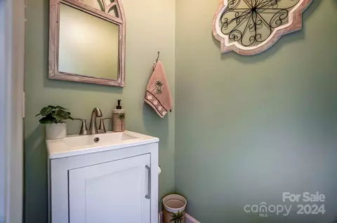 Bath - 2803 Trinity Church Rd, Monroe, NC 28112 photo 1 of 4