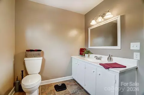 Bath - 2803 Trinity Church Rd, Monroe, NC 28112 photo 3 of 4