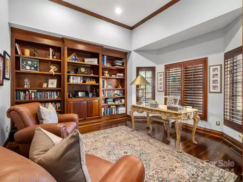 8 Walnut Ln, Fletcher, NC 28732 photo 13