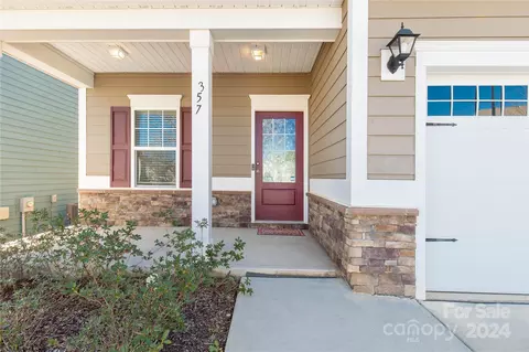 357 Livingston Dr, Lancaster, SC 29720 photo 4