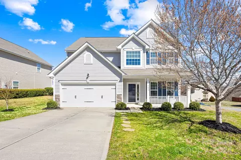 5005 Broad Leaf Ct, Dallas, NC 28034