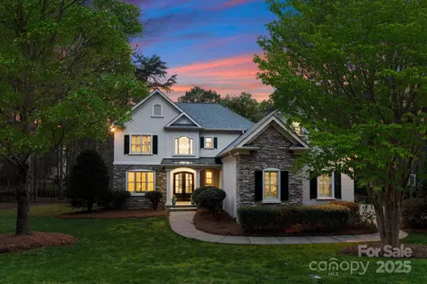 1662 Brawley School Rd, Mooresville, NC 28117