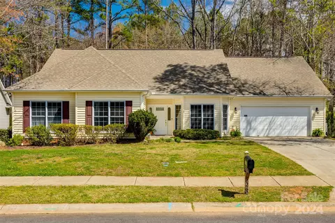 2260 Keswick Ln, Rock Hill, SC 29732
