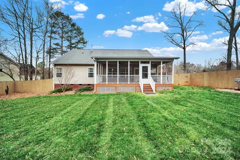Exterior - 4150 Flint Dr, Lancaster, SC 29720 photo 6 of 8