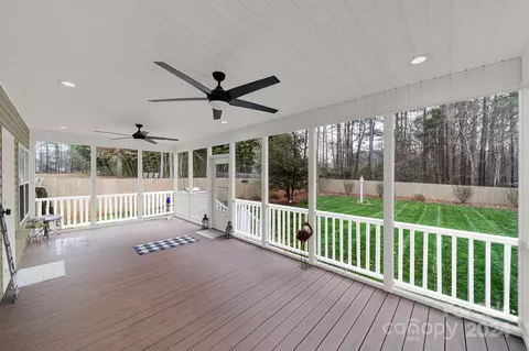 Exterior - 4150 Flint Dr, Lancaster, SC 29720 photo 4 of 8