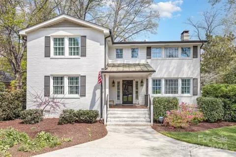 1211 Providence Rd, Charlotte, NC 28207