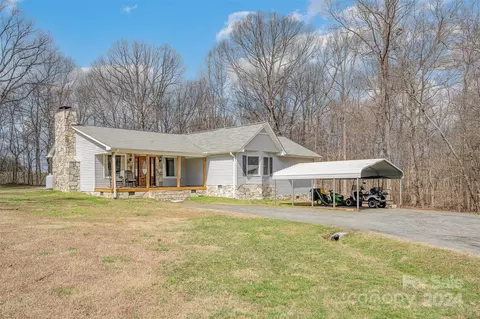 299 Heglar Rd, Mooresville, NC 28115