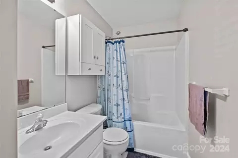 Bath - 4114 John Stevenson Rd, Monroe, NC 28110 photo 3 of 3