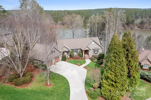 217 Ridge Top Dr, Connelly Springs, NC 28612