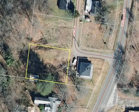 236 Main St, Henrietta, NC 28114
