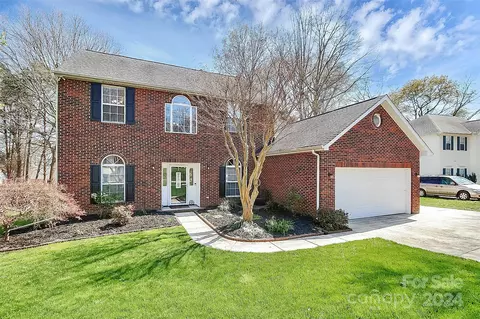 4794 Lauren Glen St, Concord, NC 28027