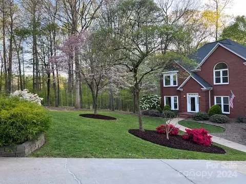 3875 Deer Run Ne 6 Dr NE #6, Conover, NC 28613