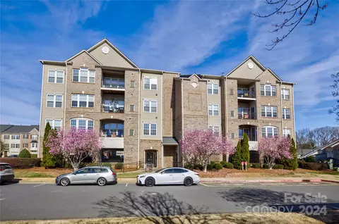 6006 Union Pacific Unit F Ave UNIT F, Charlotte, NC 28210