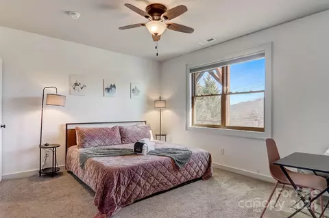 Bedroom - 1389 Newfound Rd, Canton, NC 28716 photo 6 of 6