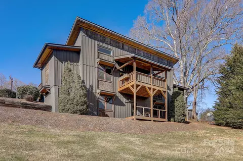 Exterior - 1389 Newfound Rd, Canton, NC 28716 photo 6 of 9