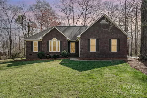 4812 Vander Ln, Monroe, NC 28110