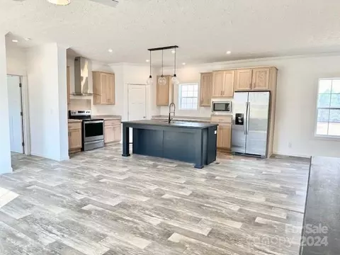 Kitchen - 216 Settlemyre Rd, Morganton, NC 28655 photo 1 of 5