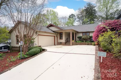 16 Shipmaster Ct, Clover, SC 29710 photo 3