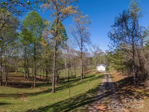 View/Area - 1975 Whiteside Rd, Mill Spring, NC 28756 photo 1 of 8