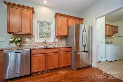 Kitchen - 1975 Whiteside Rd, Mill Spring, NC 28756 photo 4 of 4
