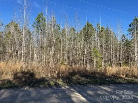 Center Grove Road, Kershaw, SC 29067