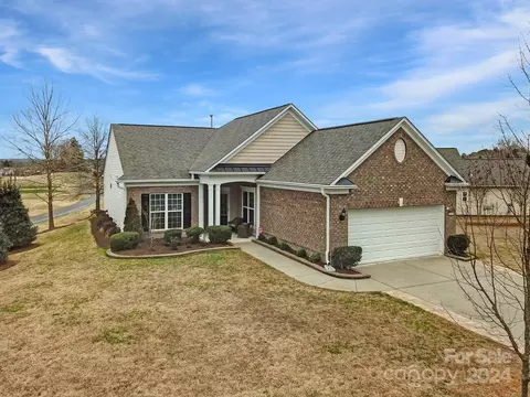 1029 Truman Dr, Fort Mill, SC 29707