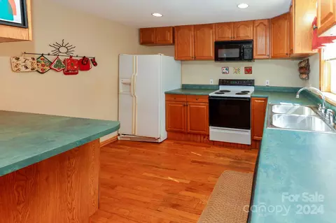 Kitchen - 43 Goldfinch Ln, Mill Spring, NC 28756 photo 1 of 4