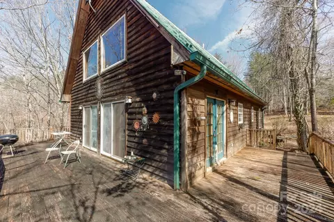Exterior - 43 Goldfinch Ln, Mill Spring, NC 28756 photo 5 of 6
