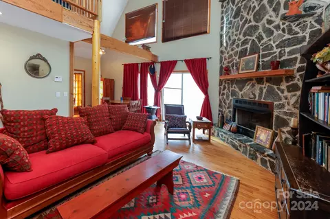 Living - 43 Goldfinch Ln, Mill Spring, NC 28756 photo 1 of 3