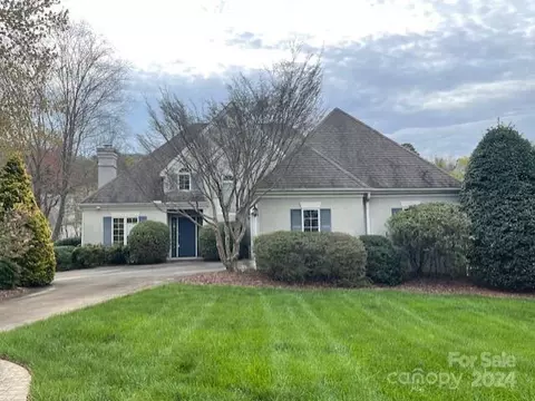 24 Clovelly Way, Asheville, NC 28803