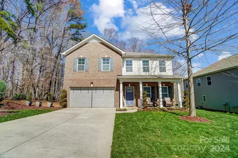 11025 Clarkview Ct, Charlotte, NC 28269