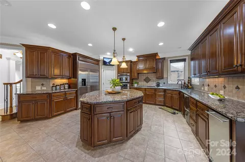 8533 Rolling Fields Rd, Mint Hill, NC 28227 photo 15